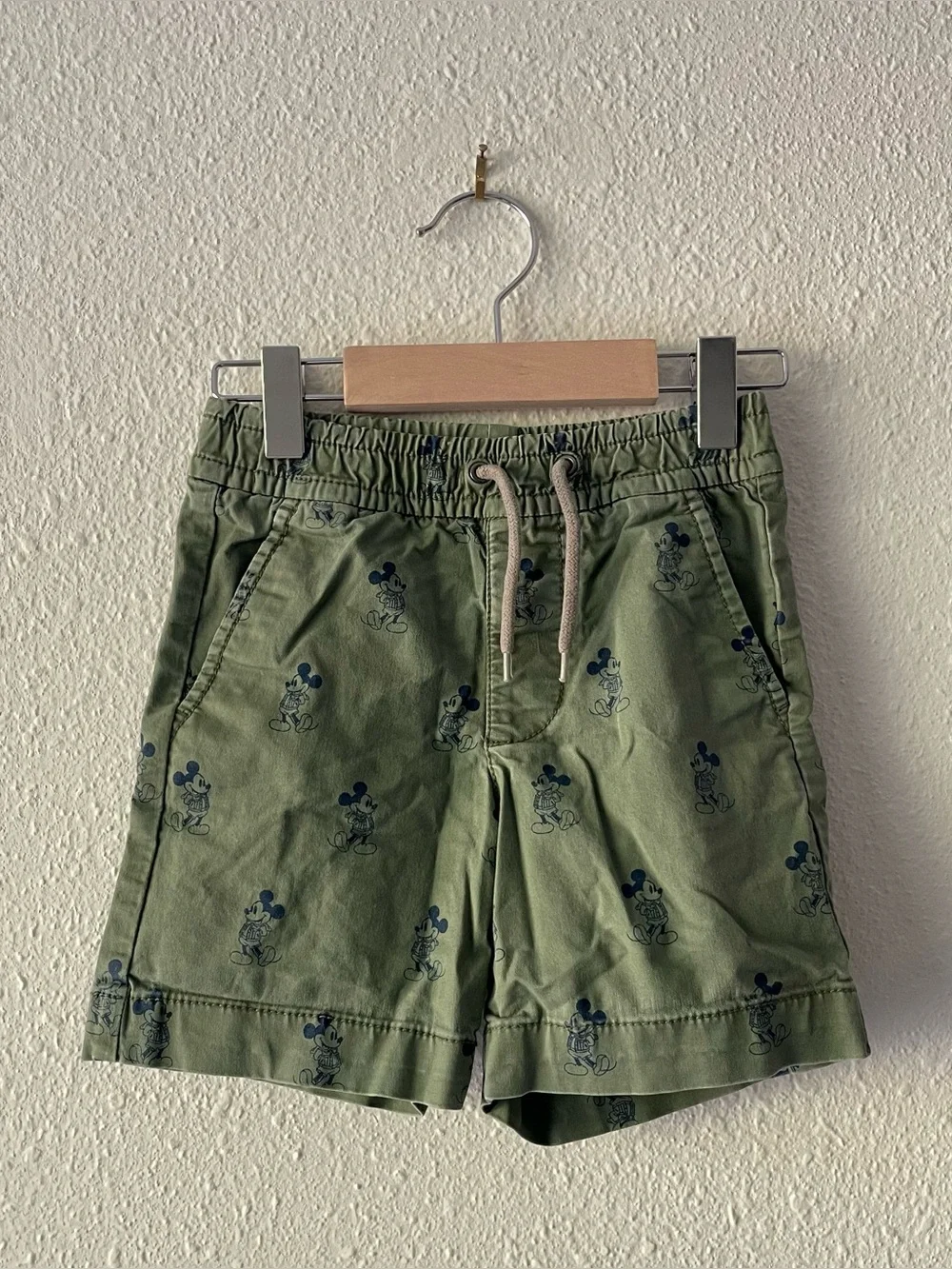 Baby Gap Disney Mickey Mouse Boys Shorts Size 4 Green Pull On Stretch